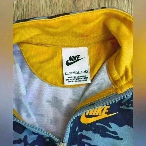 Nike Toddler Boys Zippered Tracksuit Jacket Blue and Yellow Camo Print - Picture 6 of 8
